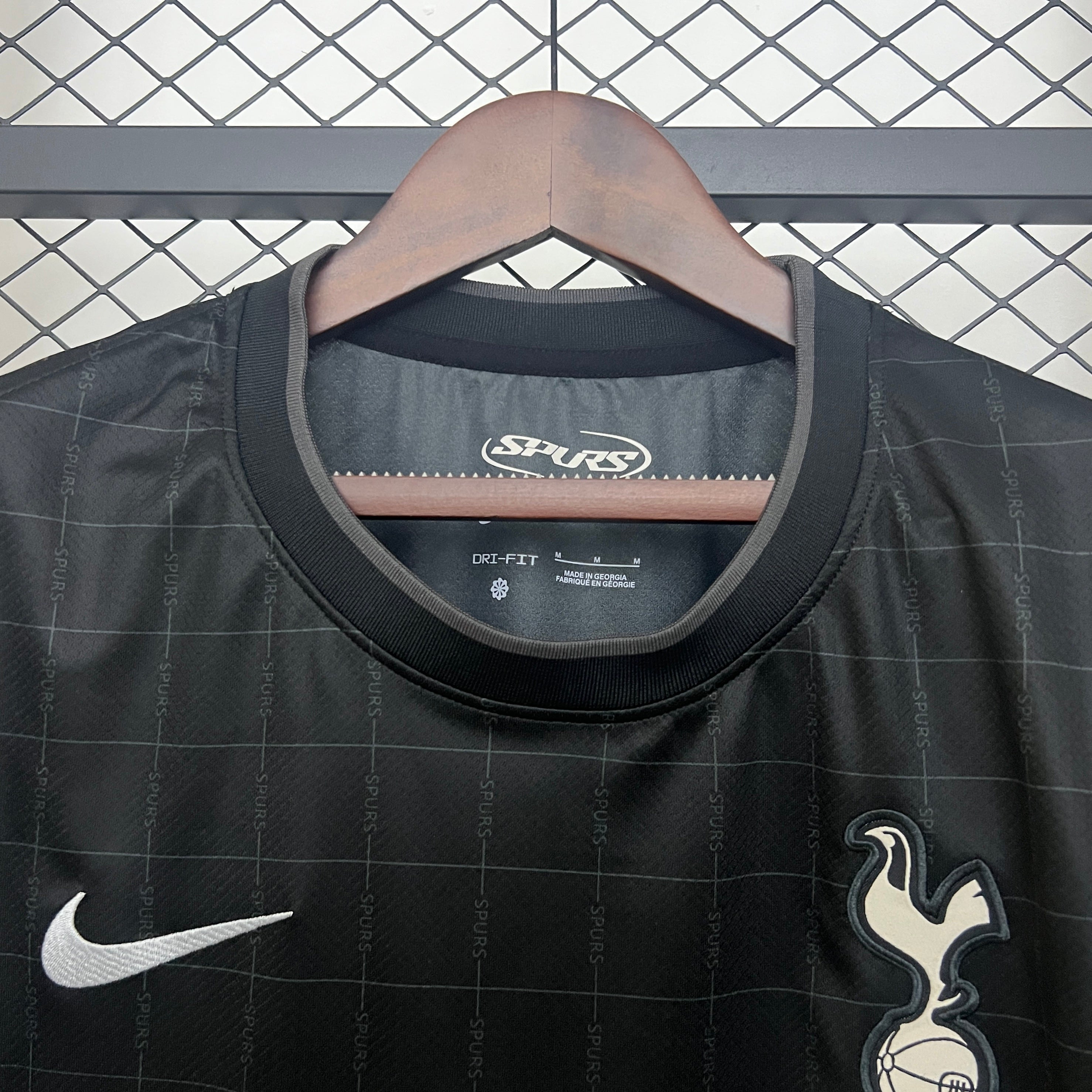 Tottenham 25/26 Away Shirt