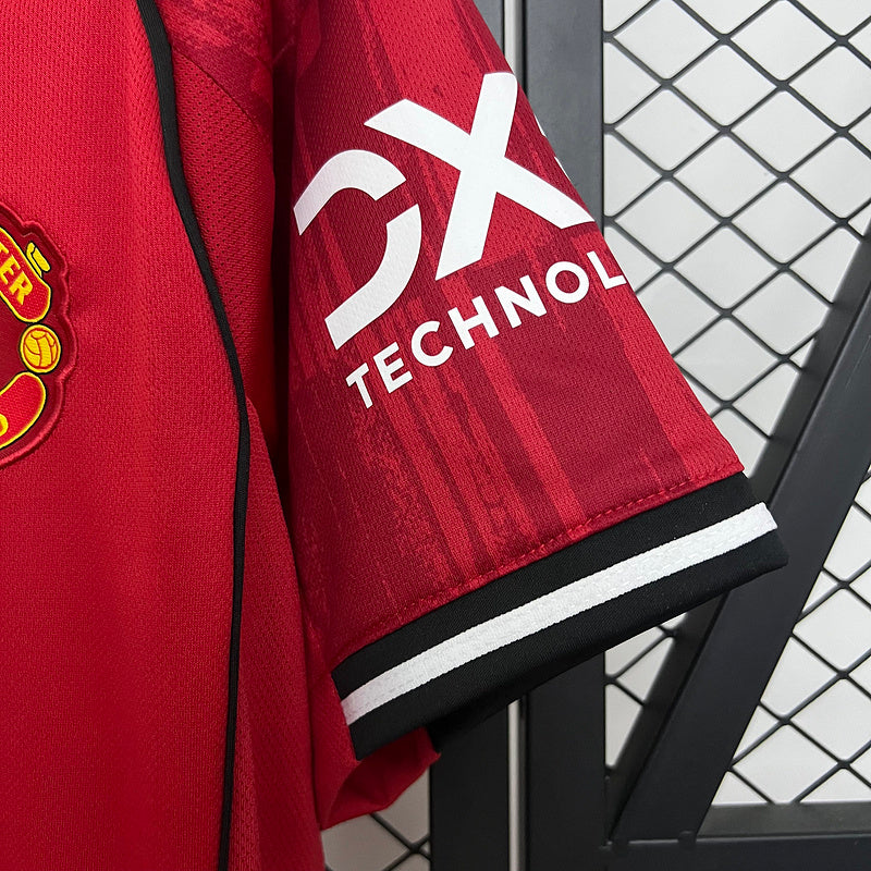 Manchester United 25/26 Home Shirt